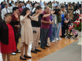 screenshot from 2025 09 16 20 08 10 Group Praying